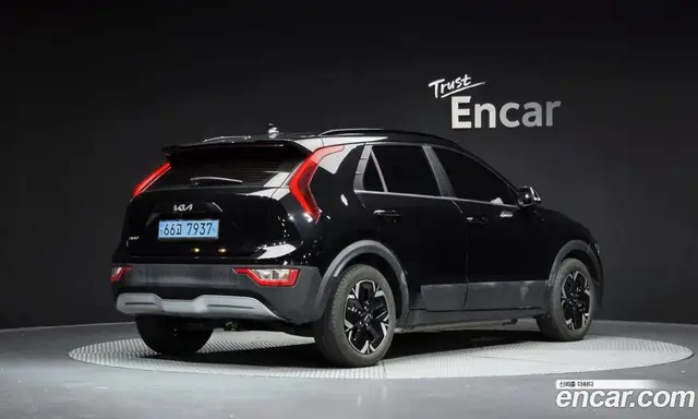 Kia Niro 2022 0.2 автомат (гидро), миниатюра 1