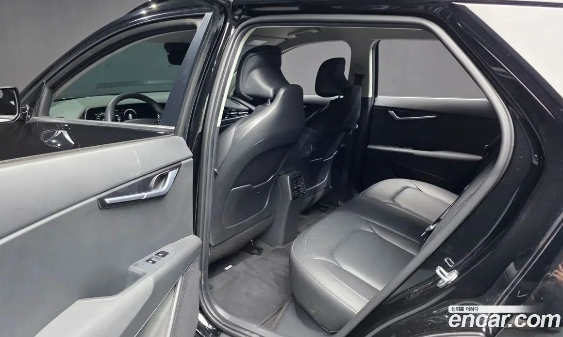 Kia Niro 2022 0.2 автомат (гидро), фото 15