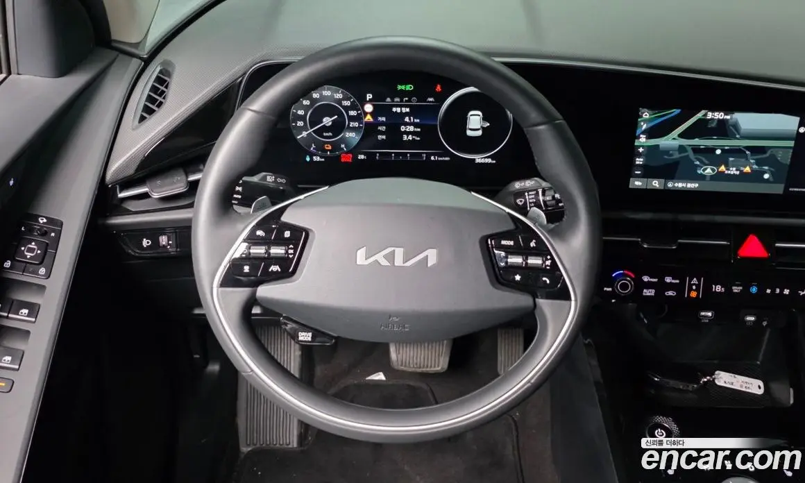 Kia Niro 2022 0.2 автомат (гидро), фото 18