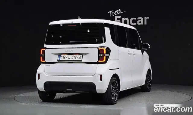 Kia Ray 2023 1.0 автомат (гидро), миниатюра 2
