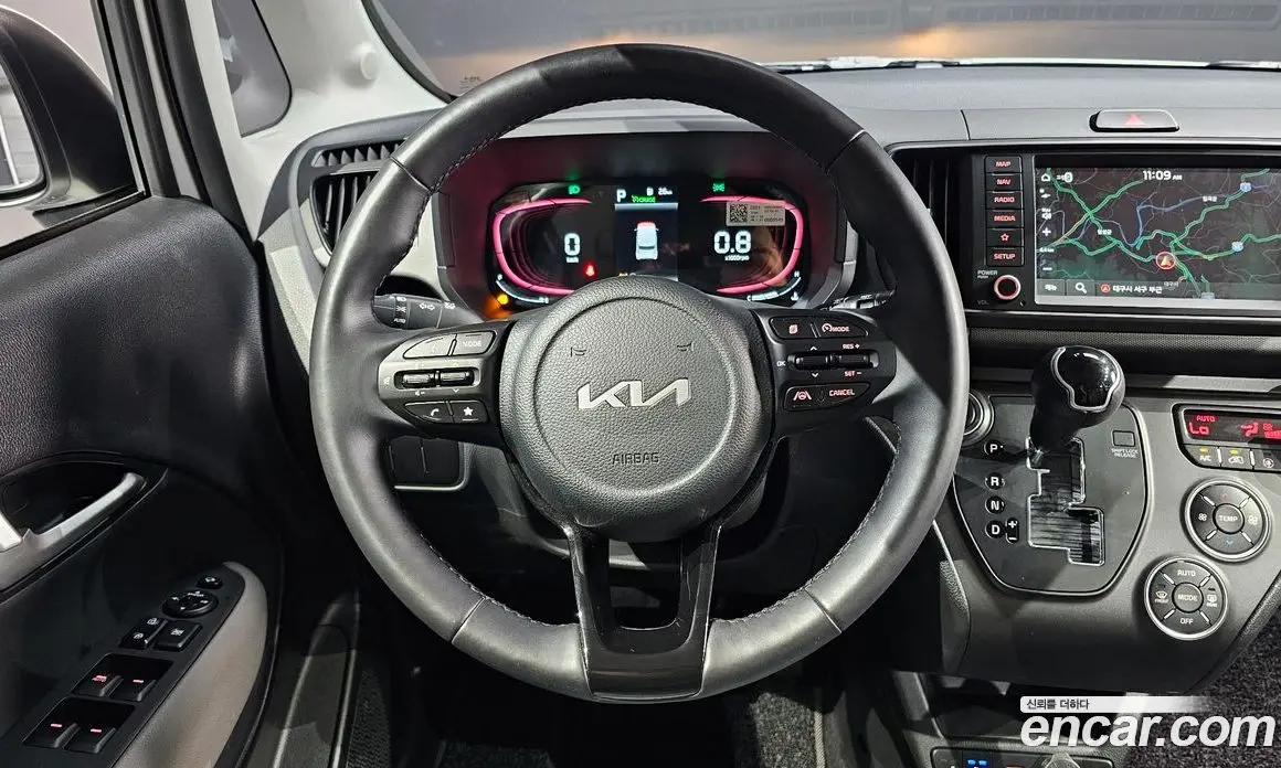 Kia Ray 2023 1.0 автомат (гидро), фото 13