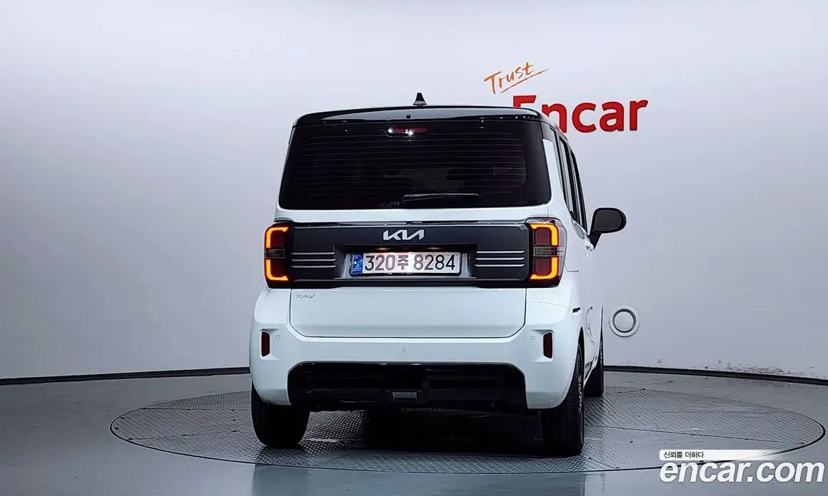 Kia Ray 2024 1.0 автомат (гидро), фото 4