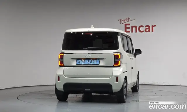 Kia Ray 2024 0.1 автомат (гидро), миниатюра 3