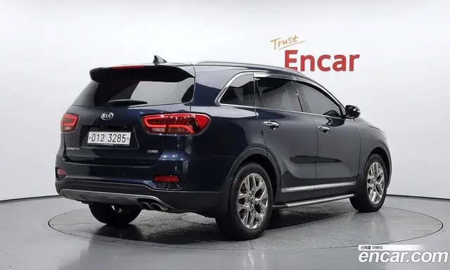 Kia Sorento 2019 2.0 автомат (гидро), миниатюра 2