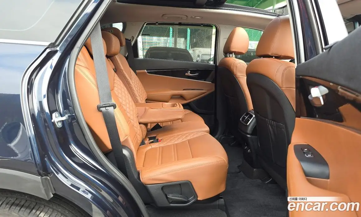 Kia Sorento 2019 2.0 автомат (гидро), фото 12