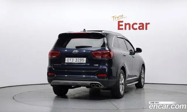 Kia Sorento 2019 2.0 автомат (гидро), миниатюра 4