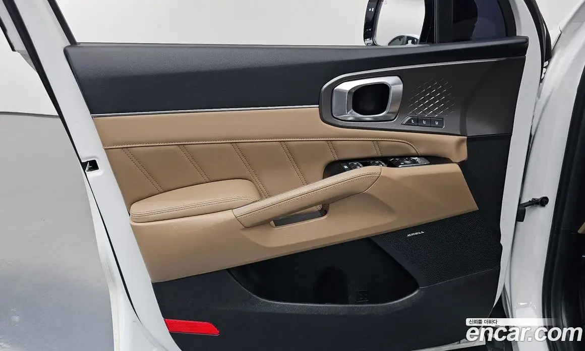 Kia Sorento 2024 1.6 автомат (гидро), фото 13