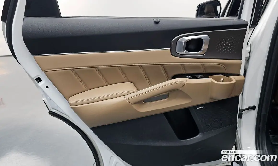 Kia Sorento 2024 1.6 автомат (гидро), фото 14