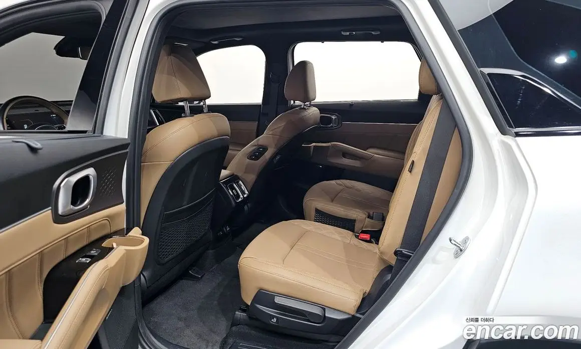 Kia Sorento 2024 1.6 автомат (гидро), фото 16
