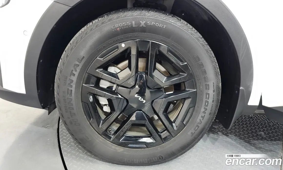 Kia Sorento 2024 1.6 автомат (гидро), фото 4