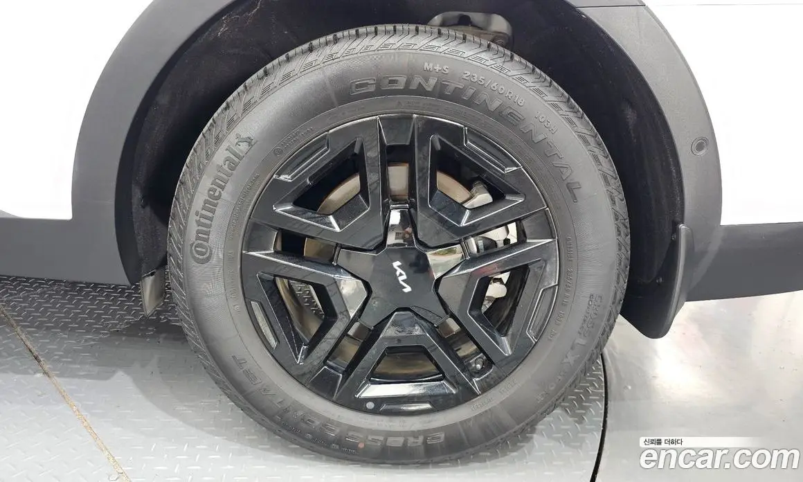 Kia Sorento 2024 1.6 автомат (гидро), фото 6