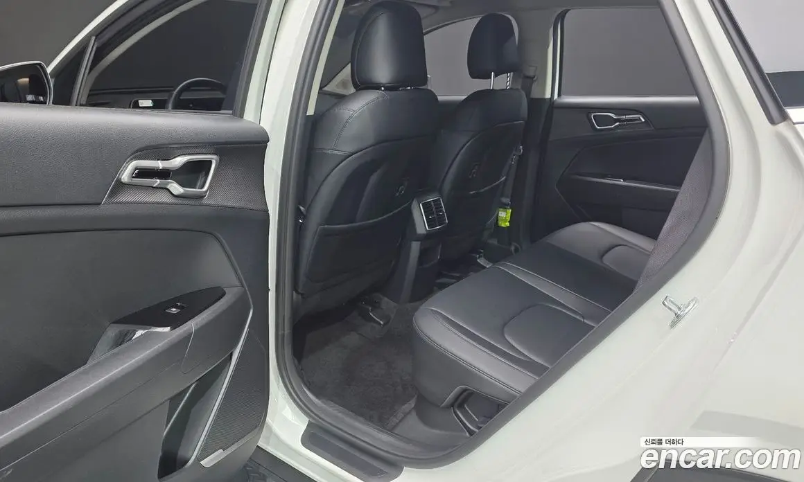 Kia Sportage 2024 1.6 автомат (гидро), фото 18