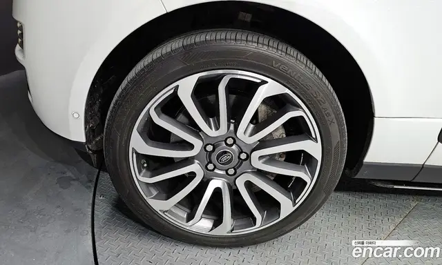 Land Rover Range Rover 2015 4.4 автомат (гидро), миниатюра 5 Land Rover Range Rover 2015 4.4 автомат (гидро), миниатюра 5
