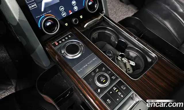 Land Rover Range Rover 2015 4.4 автомат (гидро), миниатюра 9 Land Rover Range Rover 2015 4.4 автомат (гидро), миниатюра 9