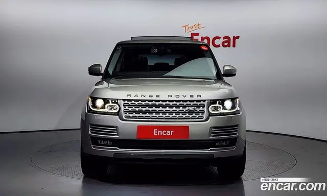 Land Rover Range Rover 2016 4.4 автомат (гидро), миниатюра 3 Land Rover Range Rover 2016 4.4 автомат (гидро), миниатюра 3