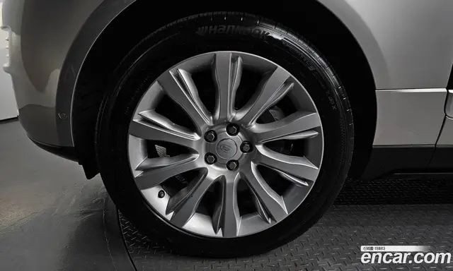 Land Rover Range Rover 2016 4.4 автомат (гидро), миниатюра 5 Land Rover Range Rover 2016 4.4 автомат (гидро), миниатюра 5