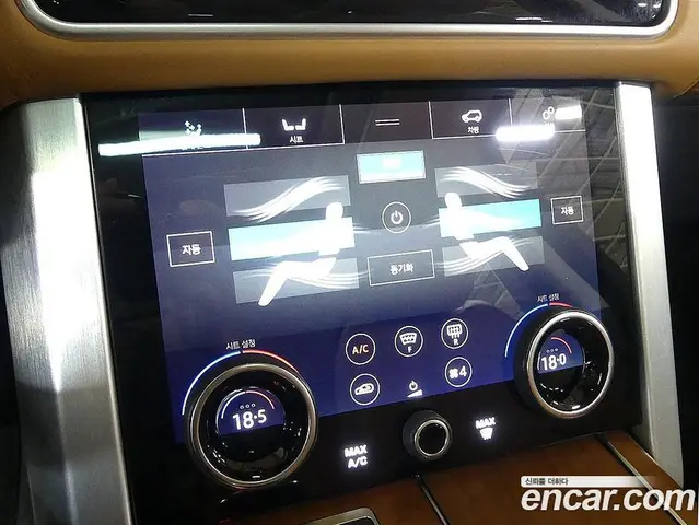 Land Rover Range Rover 2019 4.4 автомат (гидро), миниатюра 12