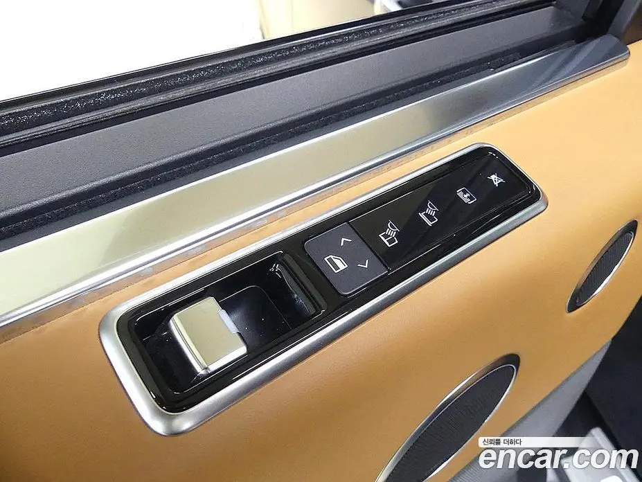 Land Rover Range Rover 2019 4.4 автомат (гидро), фото 18