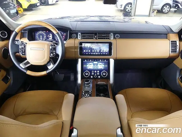Land Rover Range Rover 2019 4.4 автомат (гидро), миниатюра 7