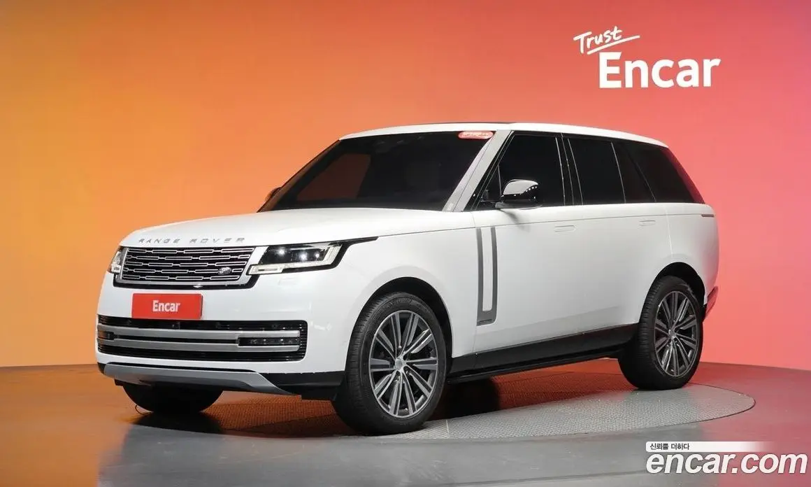 Land Rover Range Rover 2023 4.4 автомат (гидро), фото 35