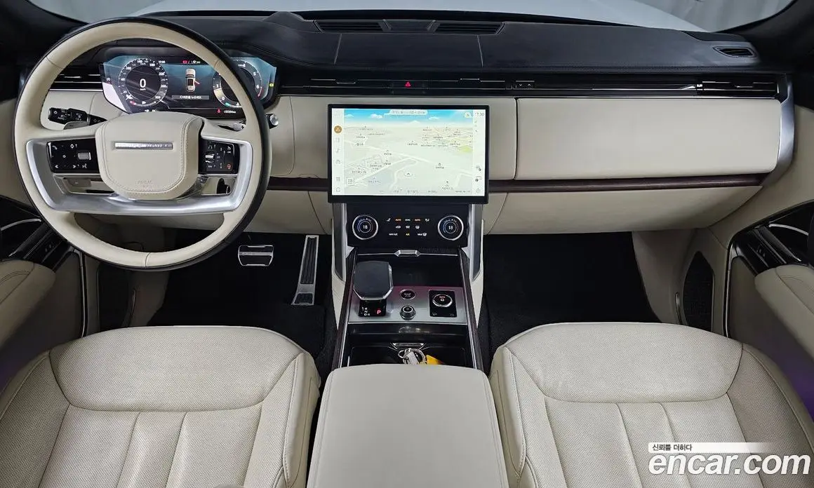 Land Rover Range Rover 2023 4.4 автомат (гидро), фото 9