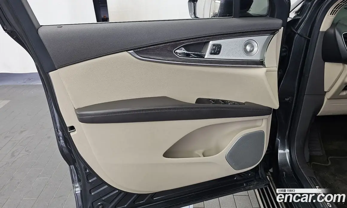 Lincoln Nautilus 2020 2.7 автомат (гидро), фото 14
