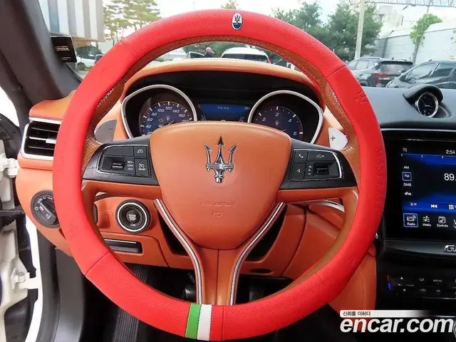 Maserati Ghibli 2017 3.0 автомат (гидро), миниатюра 6
