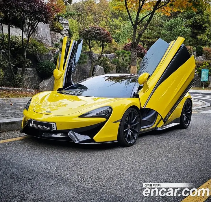 McLaren 570S 2017 3.8 автомат (гидро), фото 3