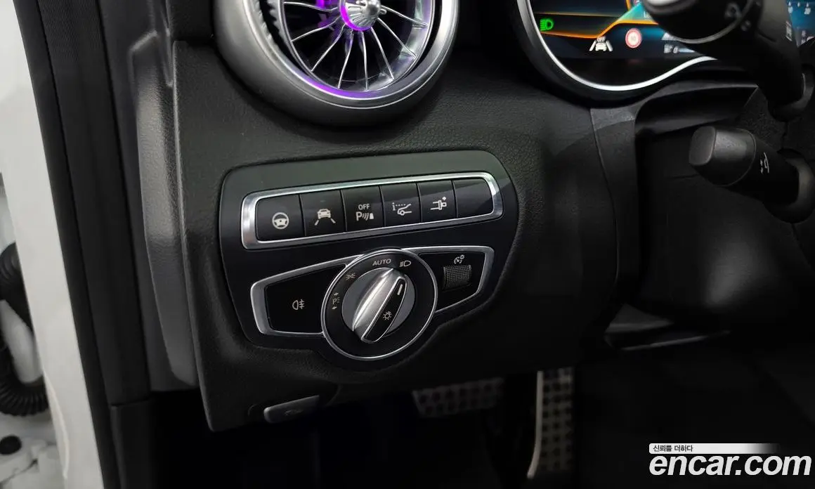 Mercedes-Benz C-Class 2021 4.0 автомат (гидро), фото 29