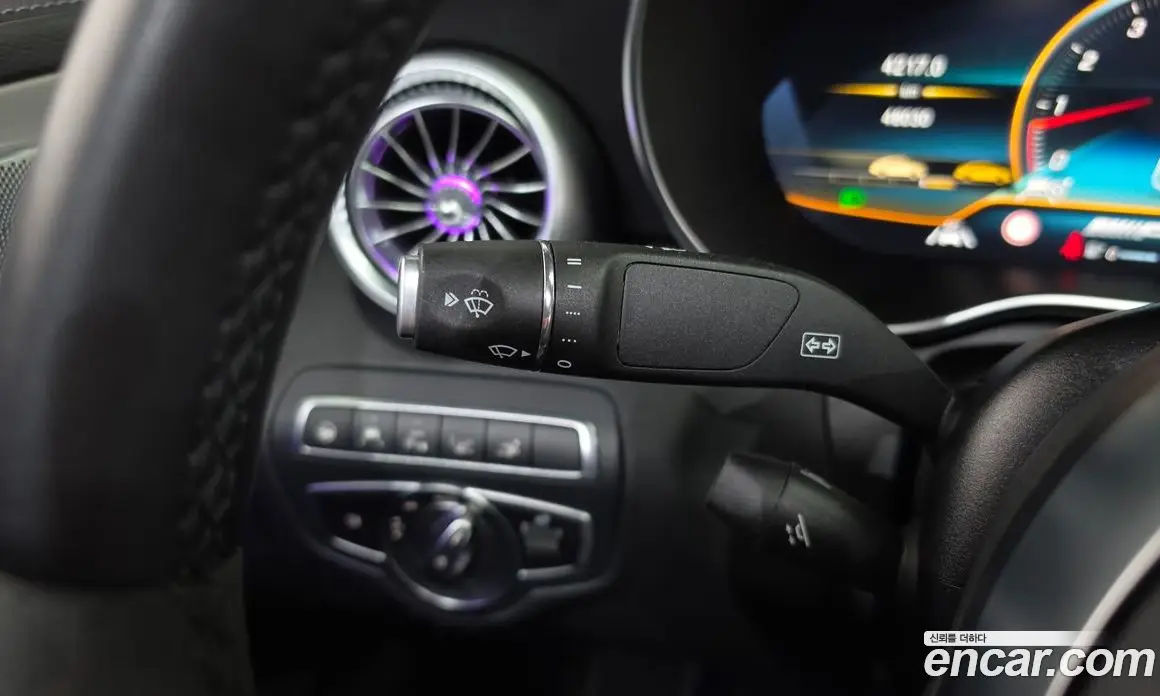 Mercedes-Benz C-Class 2021 4.0 автомат (гидро), фото 30