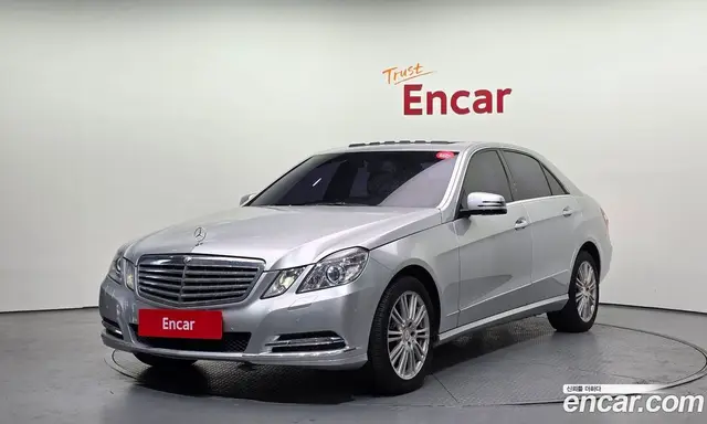Mercedes-Benz E-Class, 2011, 49 846 км