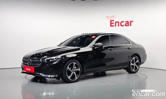 Mercedes-Benz E-Class, 2021, 61 017 км
