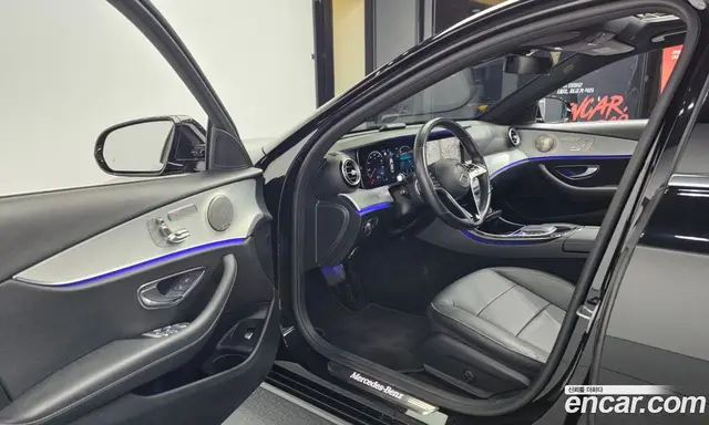 Mercedes-Benz E-Class 2021 2.0 автомат (гидро), миниатюра 10