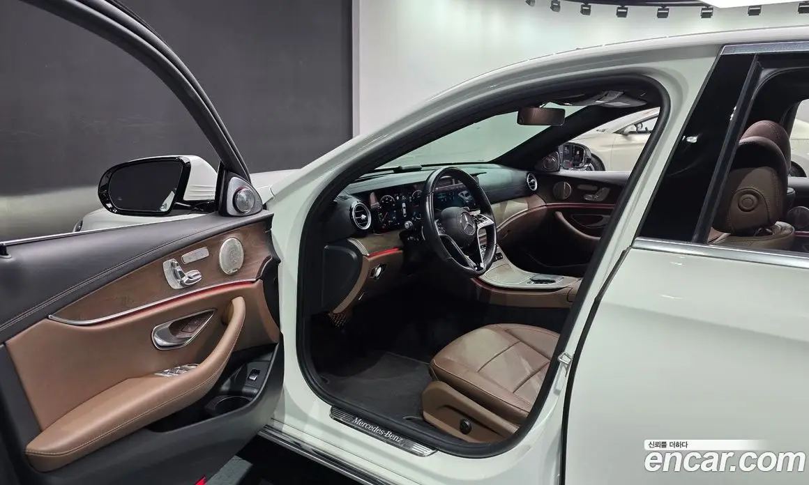 Mercedes-Benz E-Class 2022 1.9 автомат (гидро), фото 10