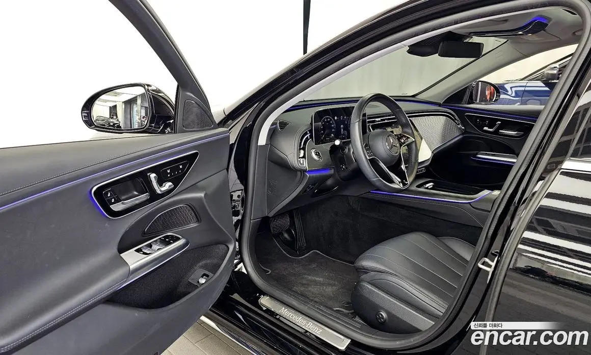 Mercedes-Benz E-Class 2024 2.0 автомат (гидро), фото 13