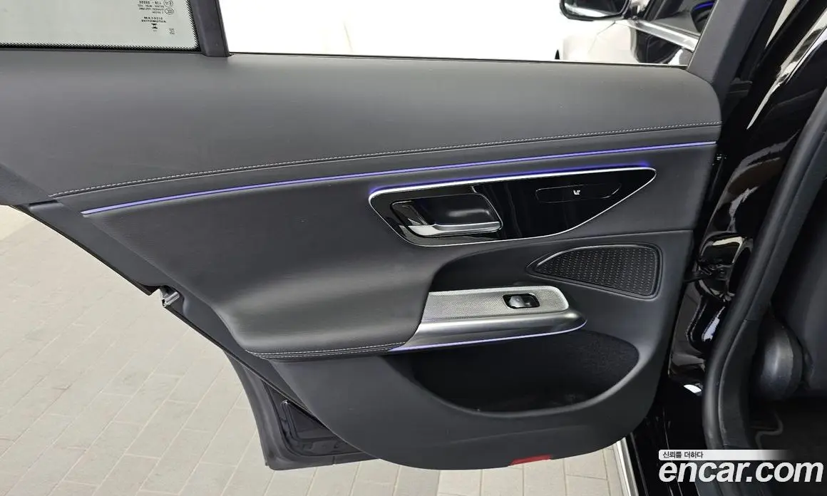 Mercedes-Benz E-Class 2024 2.0 автомат (гидро), фото 15
