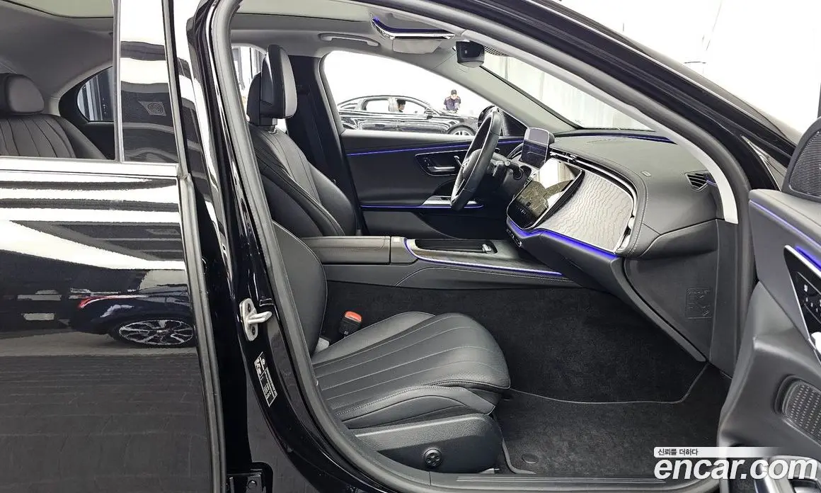 Mercedes-Benz E-Class 2024 2.0 автомат (гидро), фото 17