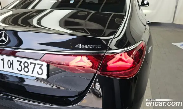Mercedes-Benz E-Class 2024 2.0 автомат (гидро), миниатюра 9
