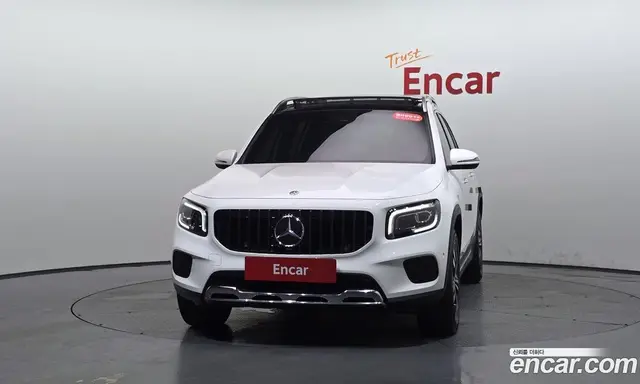 Mercedes-Benz GLB-Class 2020 2.0 автомат (гидро), миниатюра 2