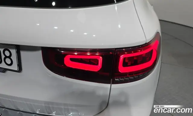 Mercedes-Benz GLB-Class 2020 2.0 автомат (гидро), миниатюра 8