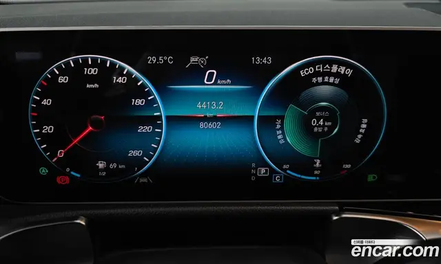 Mercedes-Benz GLB-Class 2020 2.0 автомат (гидро), миниатюра 10