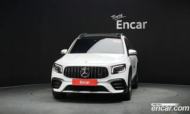 Mercedes-Benz GLB-Class 2022 2.0 автомат (гидро), миниатюра 2