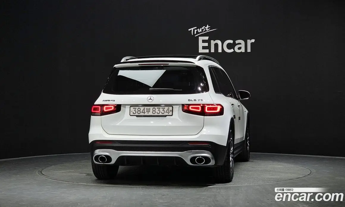 Mercedes-Benz GLB-Class 2022 2.0 автомат (гидро), фото 3