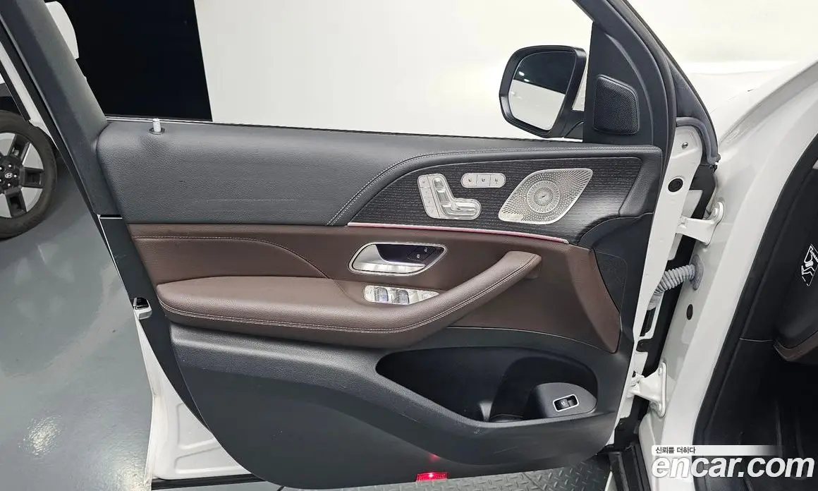 Mercedes-Benz GLE-Class 2023 3.0 автомат (гидро), фото 13