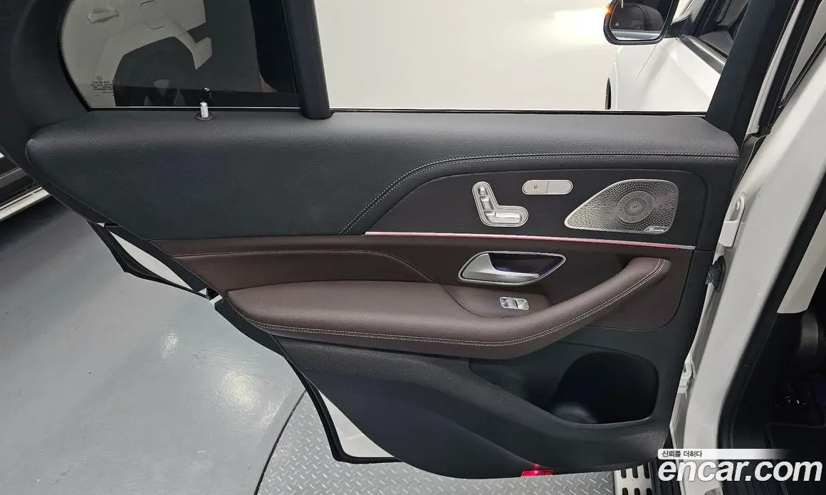 Mercedes-Benz GLE-Class 2023 3.0 автомат (гидро), фото 14