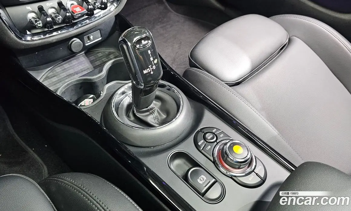 Mini Clubman 2021 1.5 автомат (гидро), фото 12