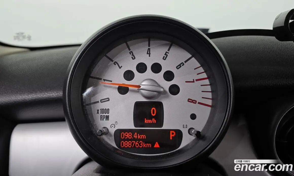 Mini Cooper 2013 1.6 автомат (гидро), фото 8