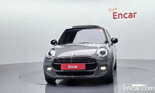 Mini Cooper 2017 1.5 автомат (гидро), миниатюра 3