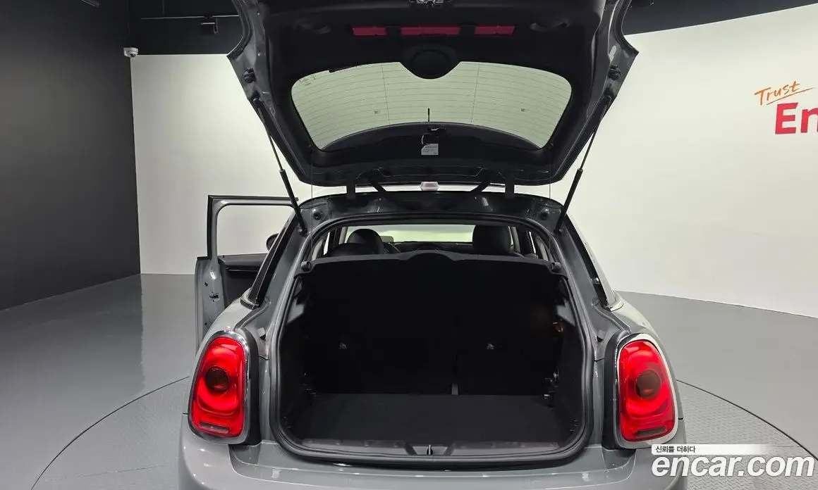 Mini Cooper 2017 1.5 автомат (гидро), фото 33