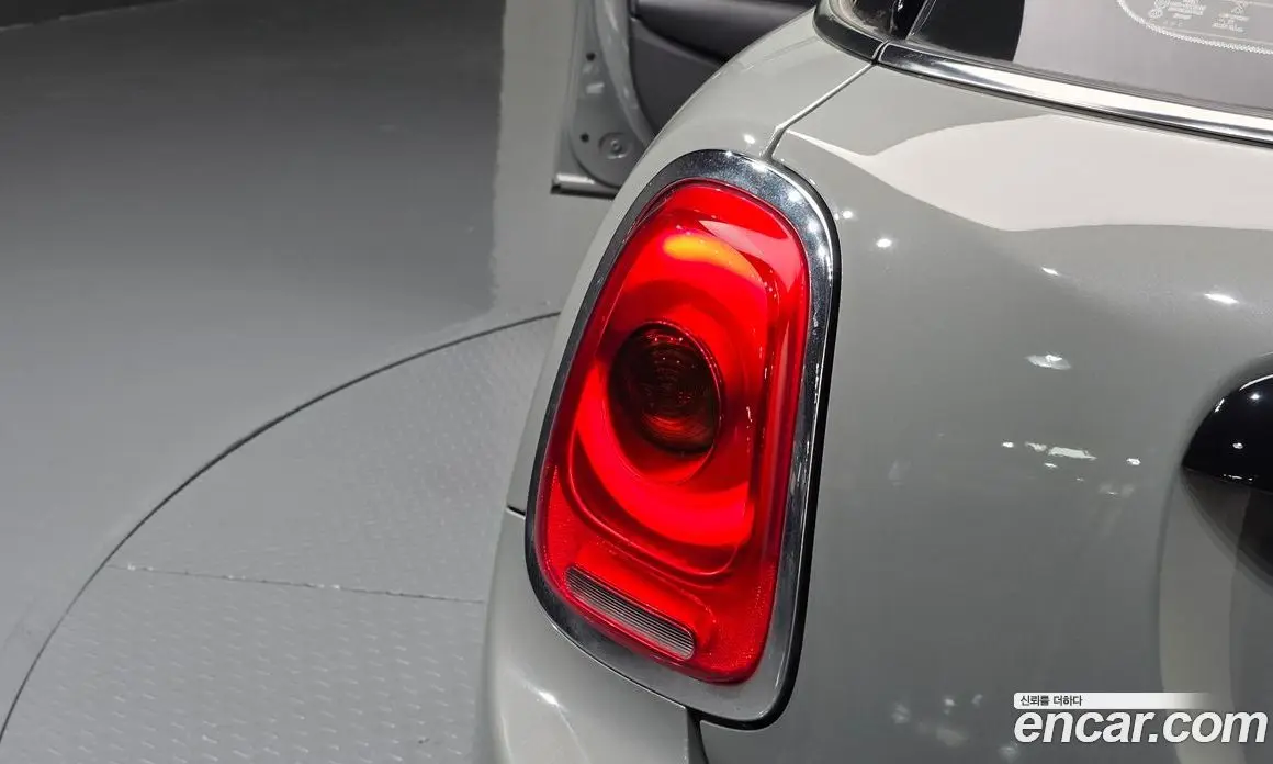 Mini Cooper 2017 1.5 автомат (гидро), фото 9